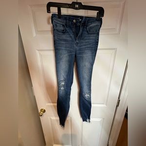 Women’s Hollister jeans 00R 23w 30L